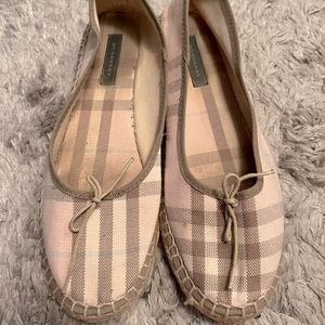 **SOLD** Burberry Pink Plaid Espadrilles in size 38 - Well loved